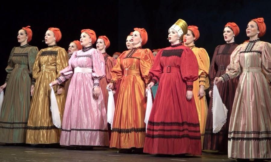 Северный русский народный хор представил в Архангельске новую концертную программу