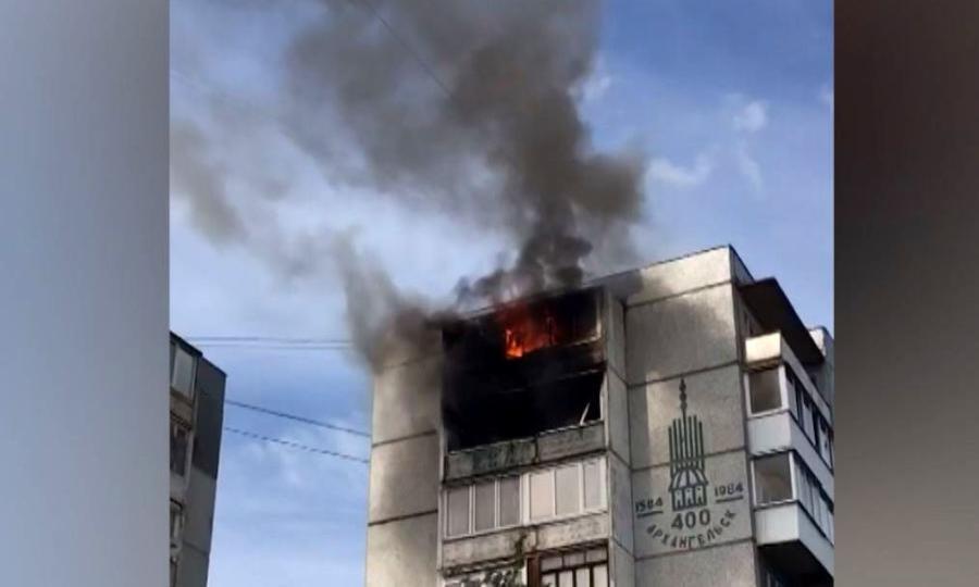 Сегодня в Архангельске горел жилой многоэтажный дом на улице Галушина