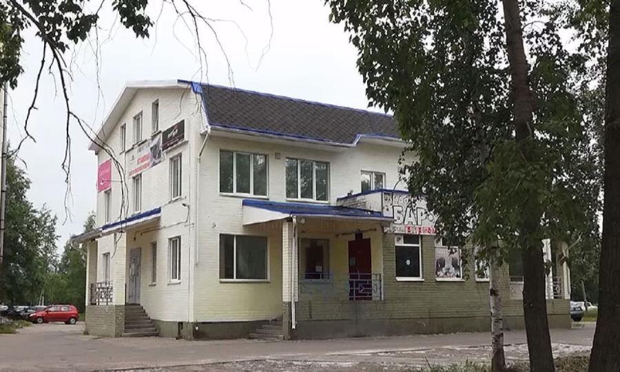 В Северодвинске суд признал виновным в незаконной продаже алкоголя владельца одного из городских баров