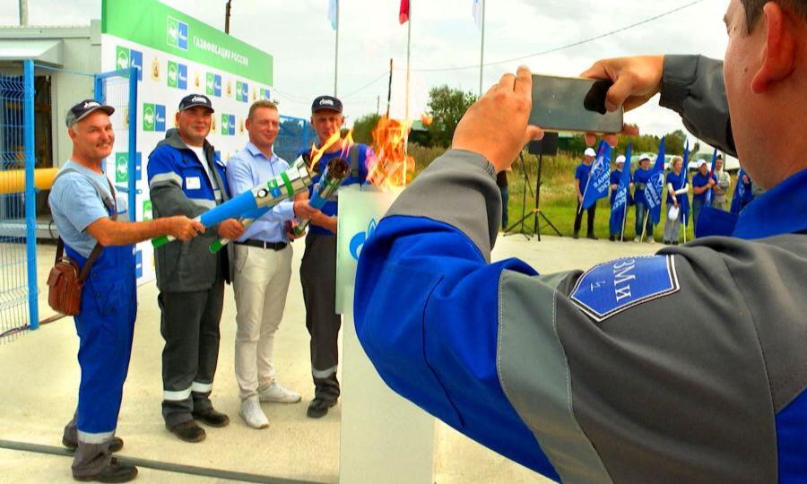 Старт подачи газа жителям пригорода Архангельска сегодня дал Андрей Турчак