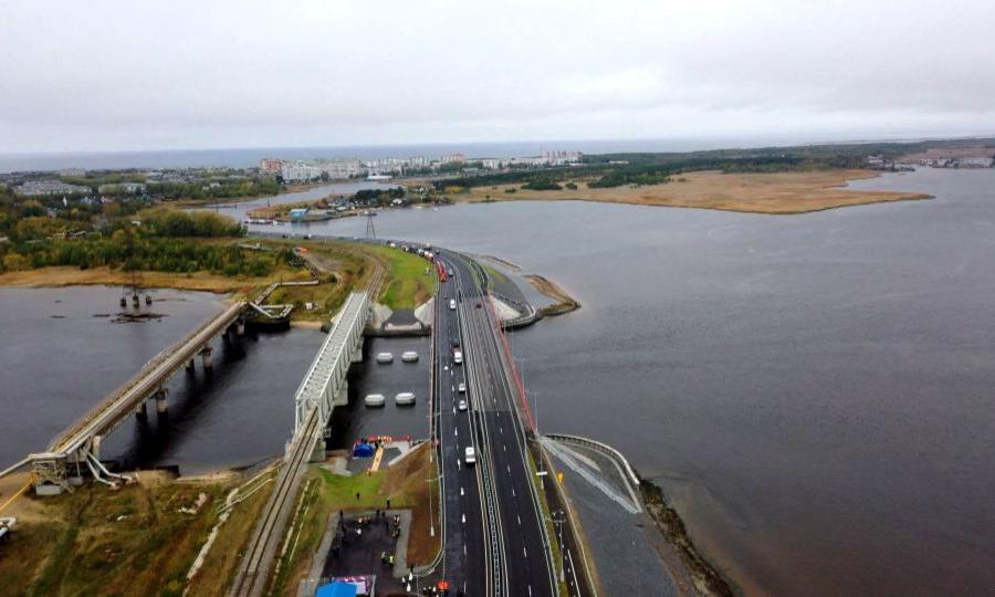 В Северодвинске открыли мост между городом и островом