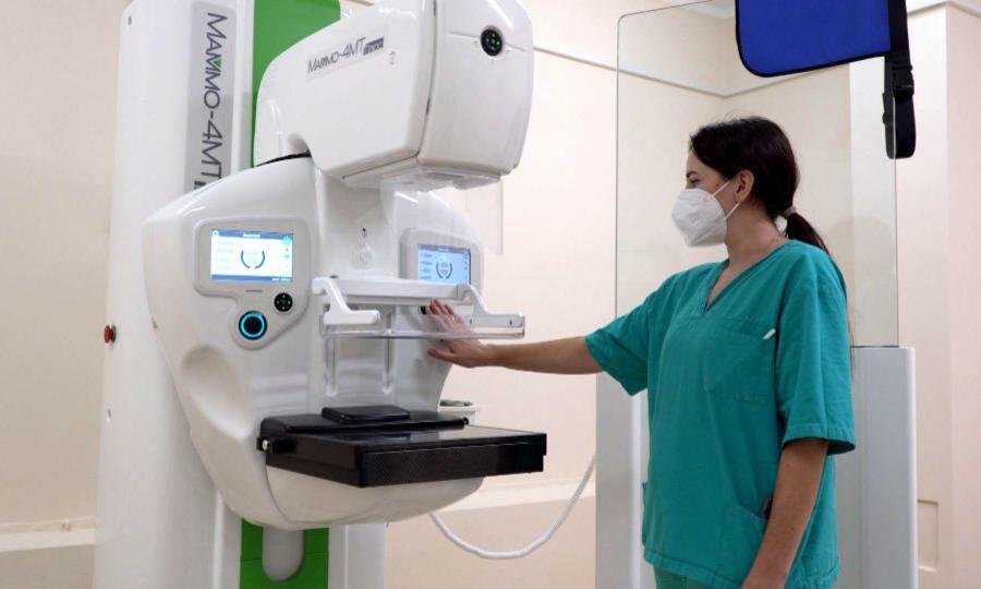 Во второй городской больнице Северодвинска заработал новый аппарат МРТ