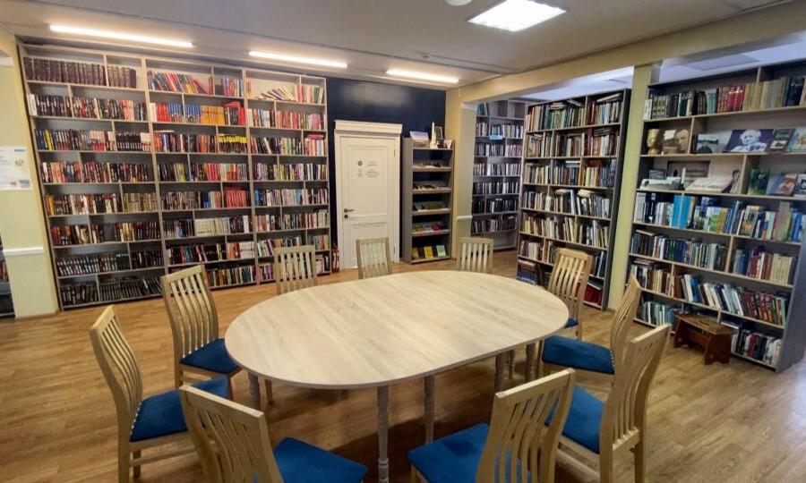 Коношскую модельную библиотеку уже посетили более восьми тысяч читателей