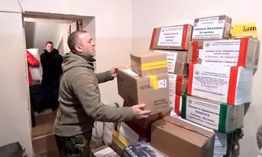 В Коряжме объявлен сбор гуманитарной помощи для раненных бойцов СВО, которые находятся в госпитале в городе Мирный