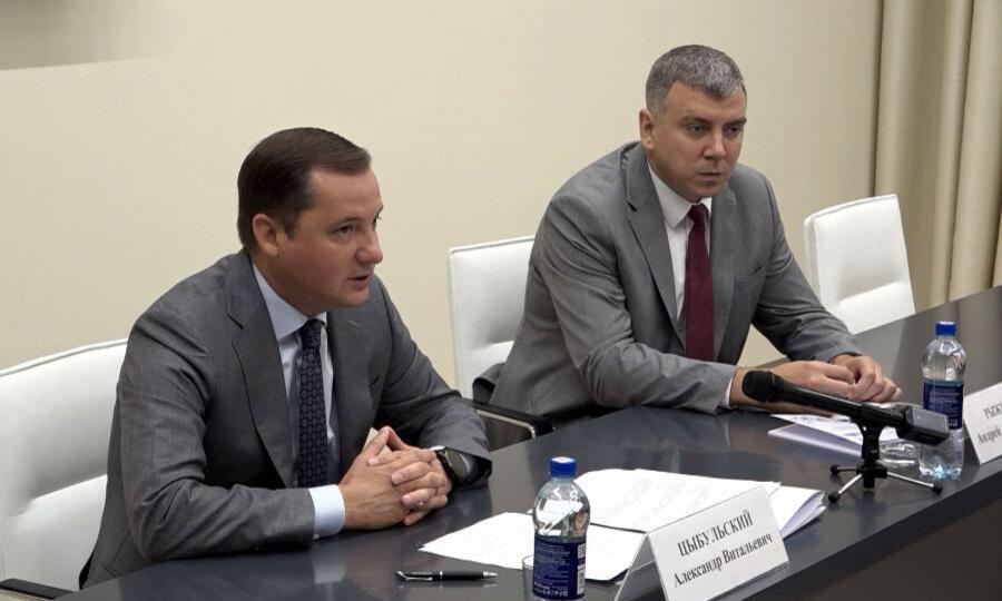 Александр Цыбульский на встрече с руководством Общественной палаты обсудил комплекс вопросов
