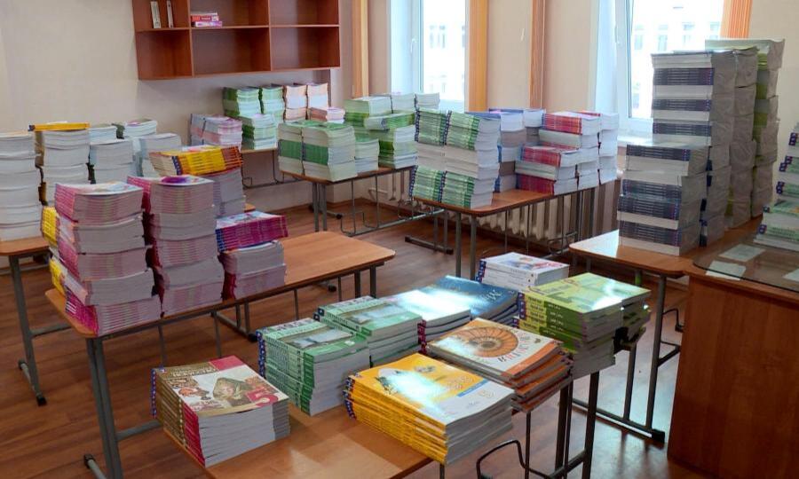 Фонд школьных библиотек Архангельска начал обновляться